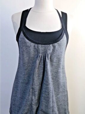 lululemon athletica Gray Layered Pleat Tank with Black Trim size 8
